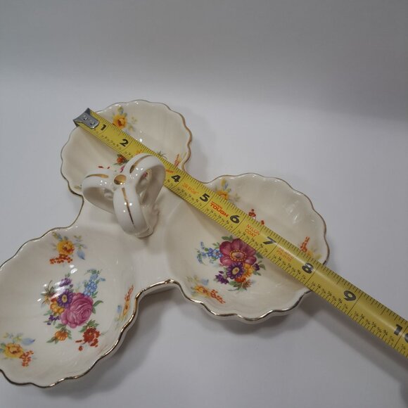 Porcelain 3 Compartment Floral Nut Dish Gold Trim Scalloped Edge Japan Vintage - Picture 14 of 14